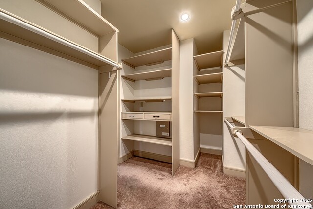 Image 6 of 35 For 410 Kokomo  