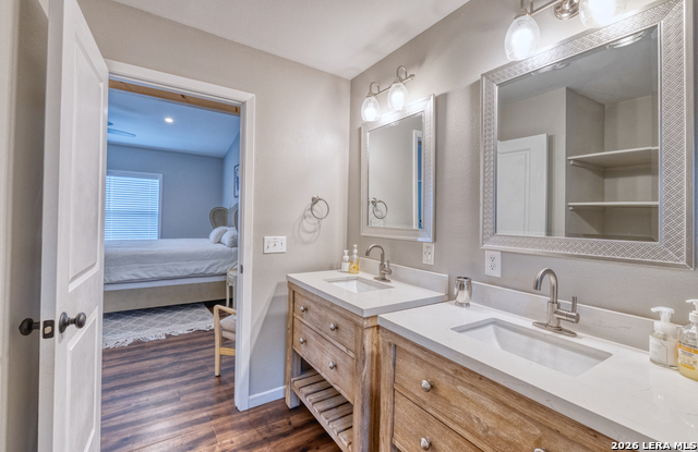 Image 24 of 39 For 1674 Flat Rock