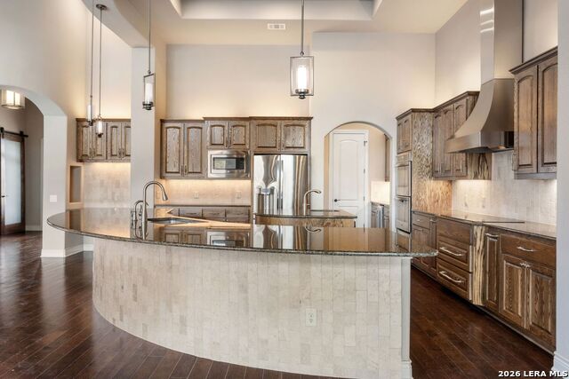 Image 12 of 71 For 432 Redland Dr