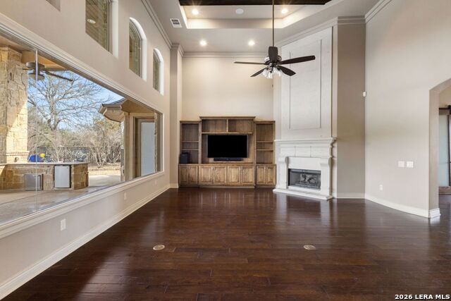 Image 18 of 71 For 432 Redland Dr