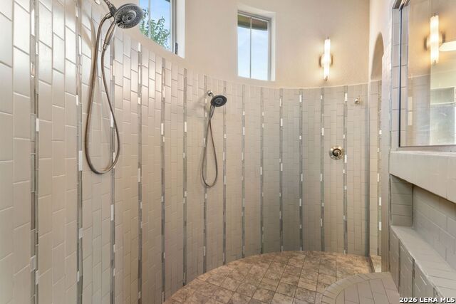 Image 28 of 71 For 432 Redland Dr