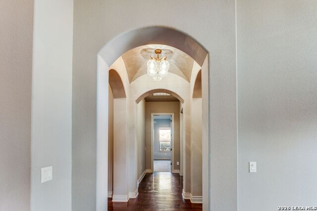 Image 33 of 71 For 432 Redland Dr