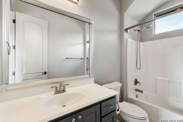 Image 39 of 71 For 432 Redland Dr