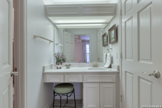 Image 15 of 19 For 7815 Broadway  401