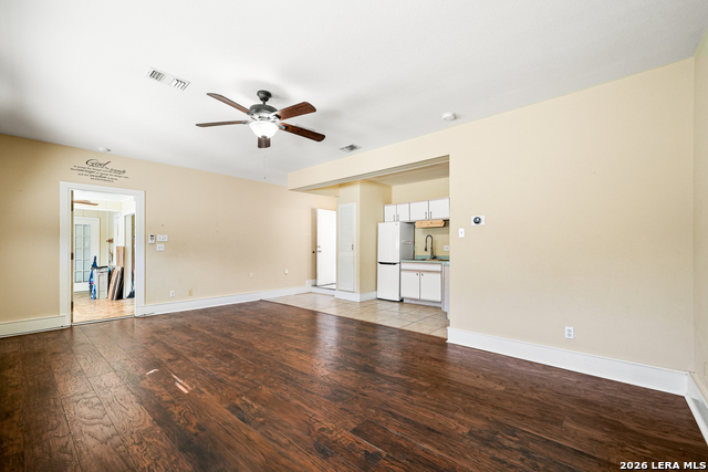 Image 33 of 35 For 14802 Dancers Image