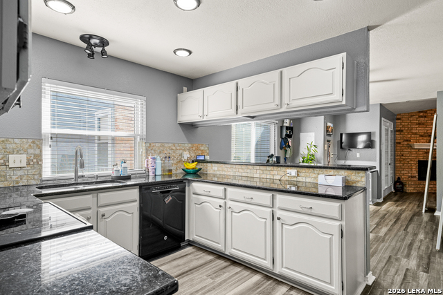 Image 9 of 35 For 14802 Dancers Image