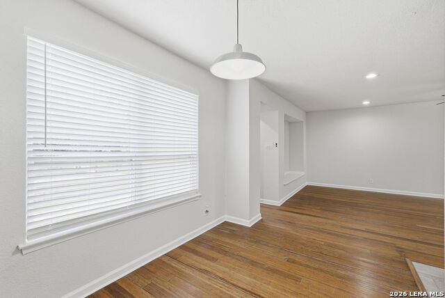 Image 11 of 38 For 100 Lorenz Rd  802