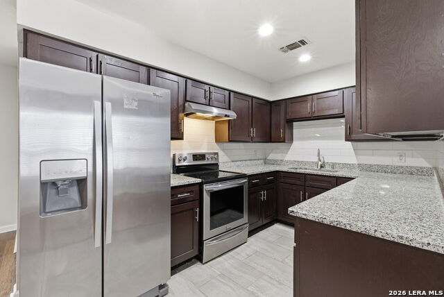 Image 12 of 38 For 100 Lorenz Rd  802