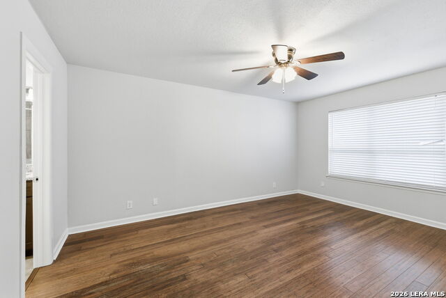 Image 23 of 38 For 100 Lorenz Rd  802