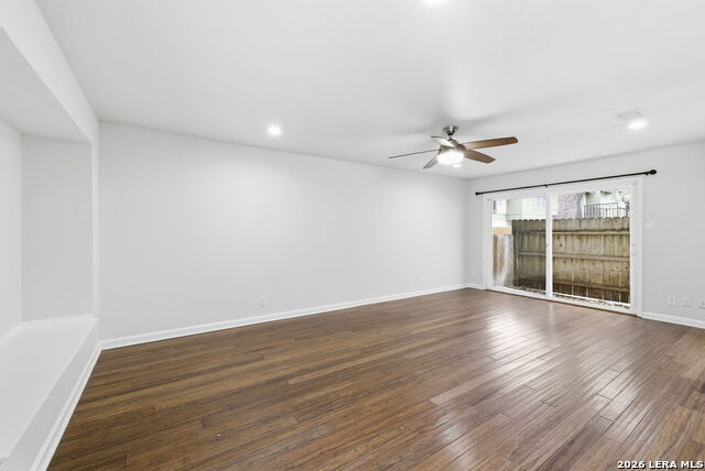 Image 7 of 38 For 100 Lorenz Rd  802