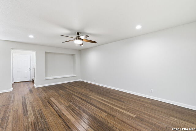 Image 8 of 38 For 100 Lorenz Rd  802