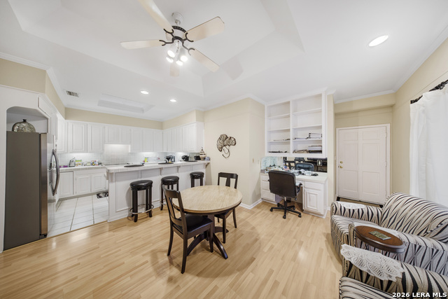 Image 6 of 31 For 8000 Donore  10