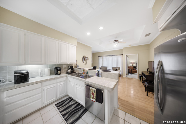 Image 9 of 31 For 8000 Donore  10