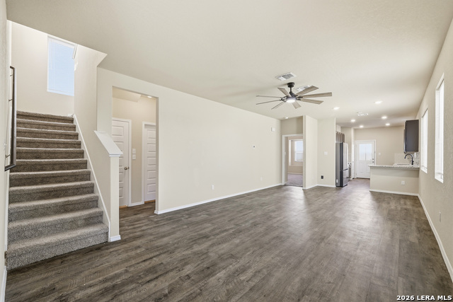 Image 4 of 34 For 10233 Melissa Ranch