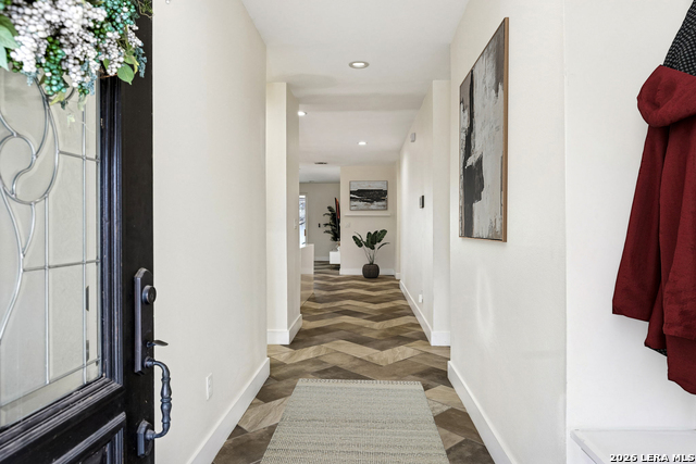 Image 13 of 50 For 303 Pendleton Ave