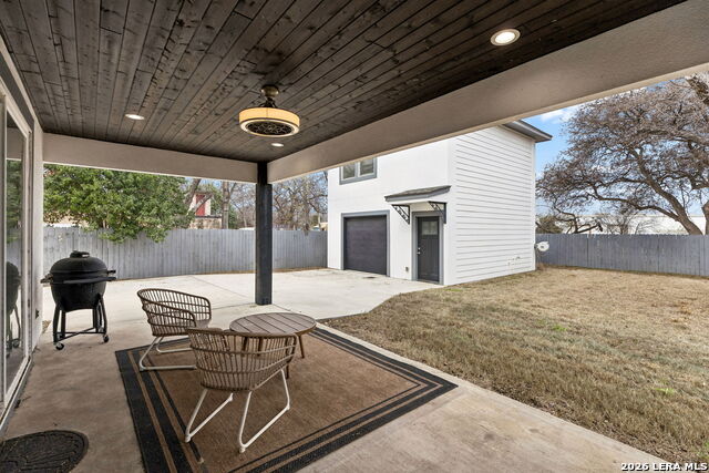 Image 41 of 50 For 303 Pendleton Ave