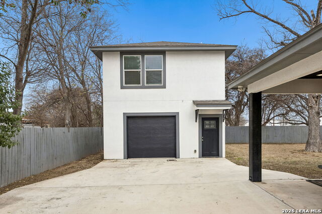 Image 5 of 50 For 303 Pendleton Ave