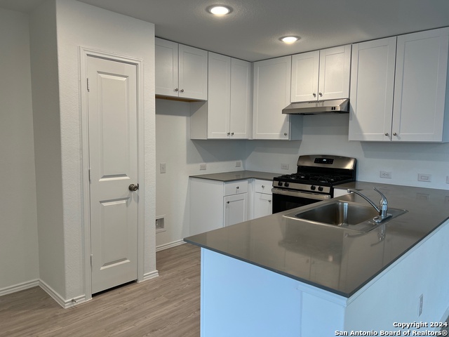 Image 11 of 15 For 31849 Bluewood Vista