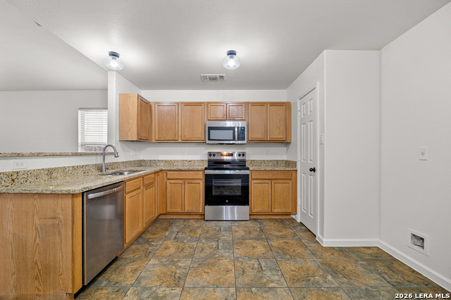 Image 11 of 26 For 12923 Camino Carlos