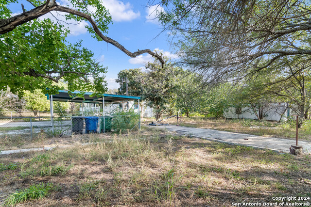 Image 6 of 15 For 5126 Farr  