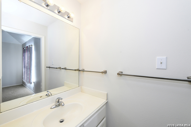 Image 35 of 46 For 1712 Oak Path