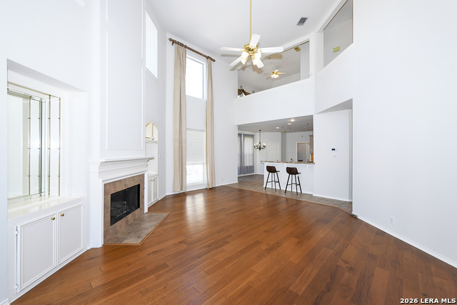 Image 5 of 46 For 1712 Oak Path