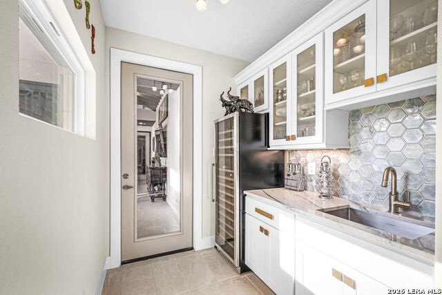 Listing photo id 8 for 368 Butternut