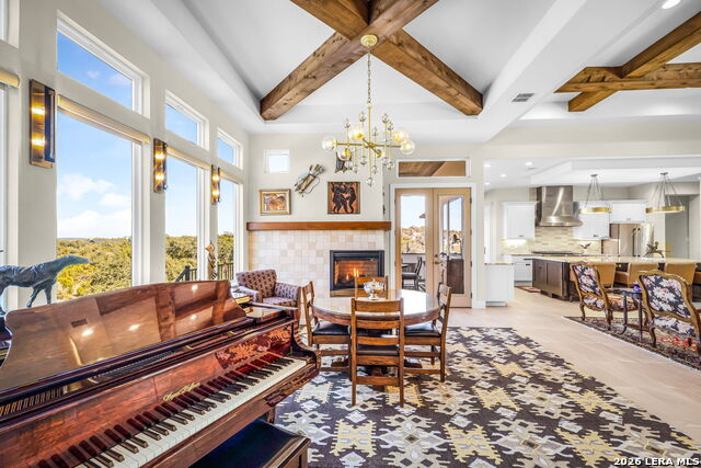 Listing photo id 13 for 368 Butternut