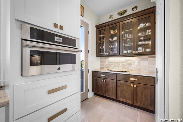 Listing photo id 17 for 368 Butternut