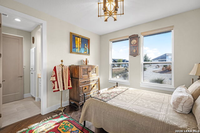 Listing photo id 34 for 368 Butternut