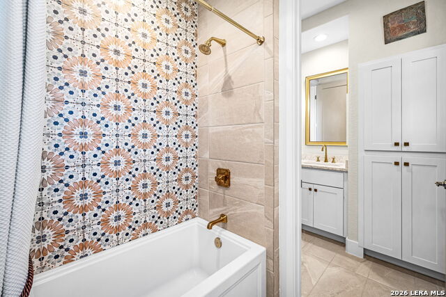 Listing photo id 36 for 368 Butternut