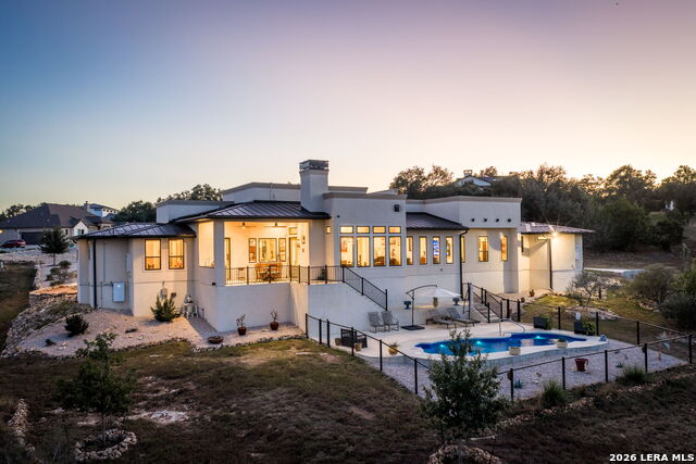 Listing photo id 2 for 368 Butternut