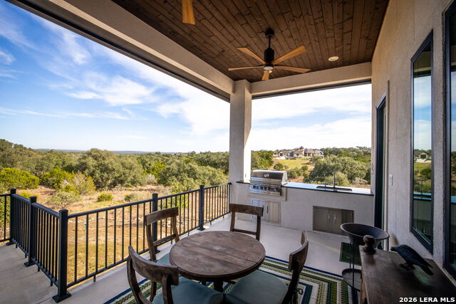 Listing photo id 39 for 368 Butternut