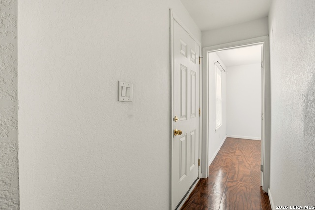 Image 11 of 37 For 311 Castillo