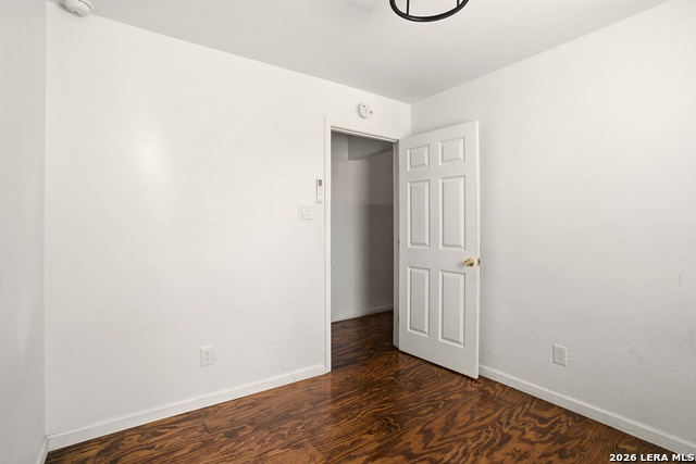 Image 20 of 37 For 311 Castillo