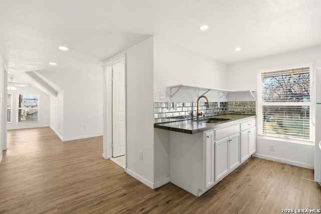 Image 26 of 37 For 311 Castillo