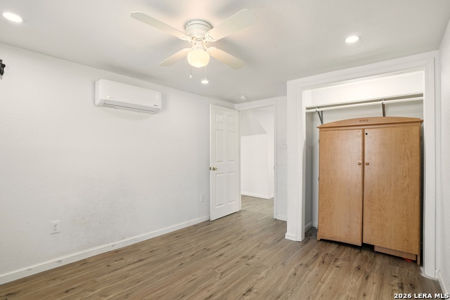 Image 31 of 37 For 311 Castillo