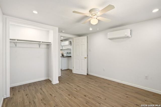 Image 34 of 37 For 311 Castillo