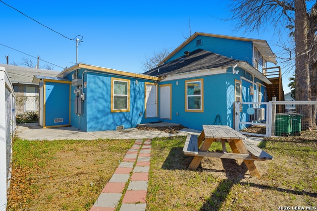 Image 37 of 37 For 311 Castillo