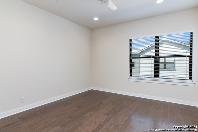 Image 12 of 14 For 211 Utah St  601