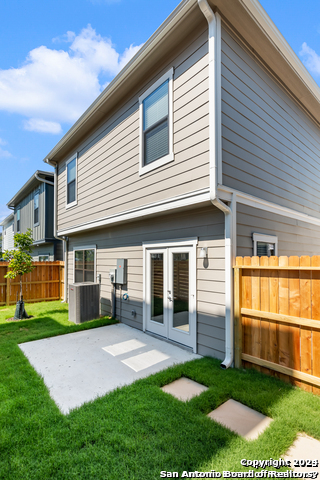 Image 14 of 14 For 211 Utah St  601