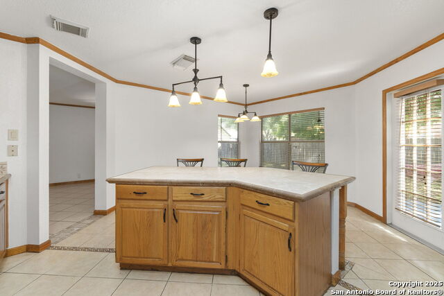 Image 4 of 27 For 6311 Regency Ct