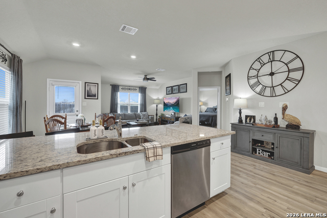 Image 10 of 40 For 2847 Calandra Lark