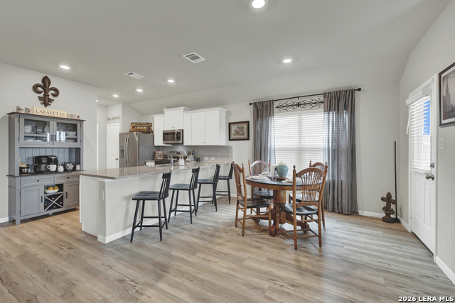 Image 11 of 40 For 2847 Calandra Lark