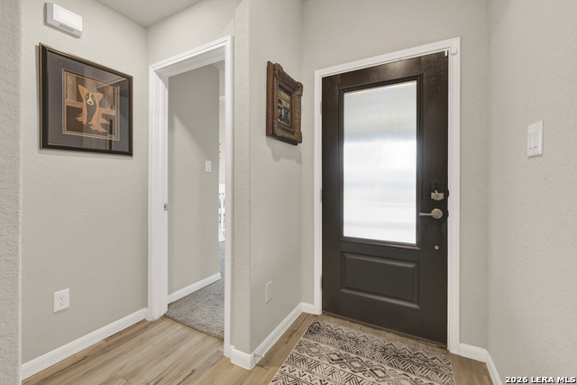 Image 2 of 40 For 2847 Calandra Lark