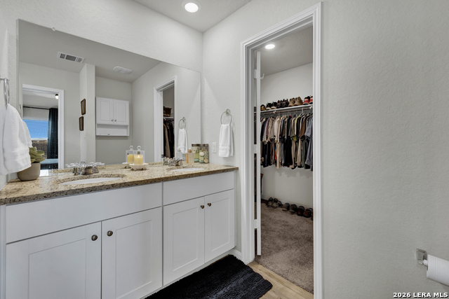 Image 20 of 40 For 2847 Calandra Lark