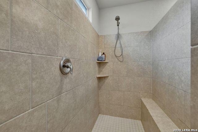 Image 22 of 40 For 2847 Calandra Lark