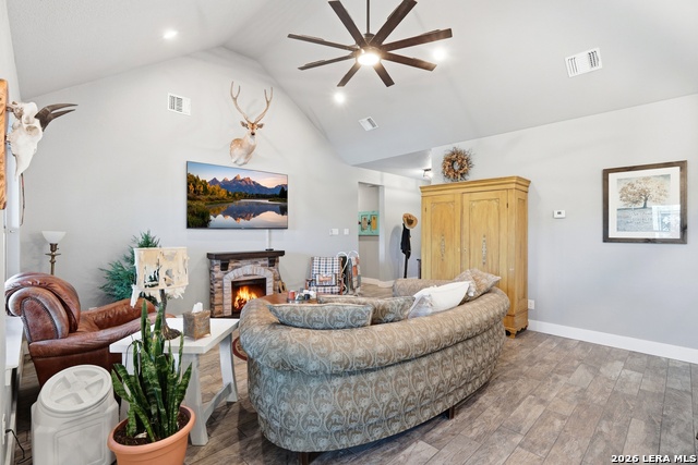 Image 8 of 37 For 2295 Tanglewood Trail