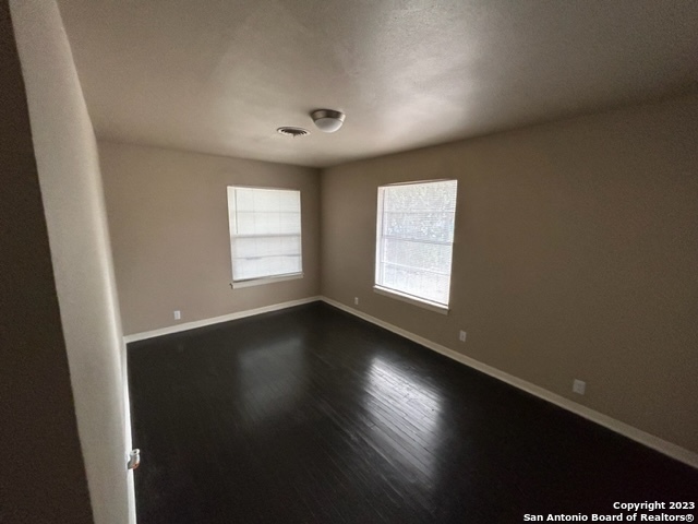 Image 13 of 21 For 167 Ave Del Rey