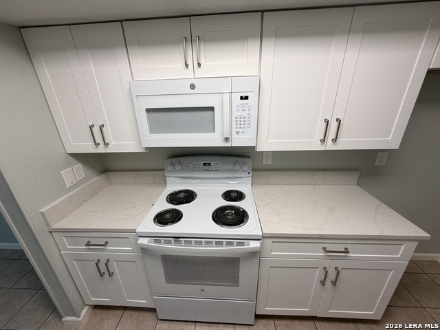 Image 19 of 22 For 13606 Dutch Myrtle